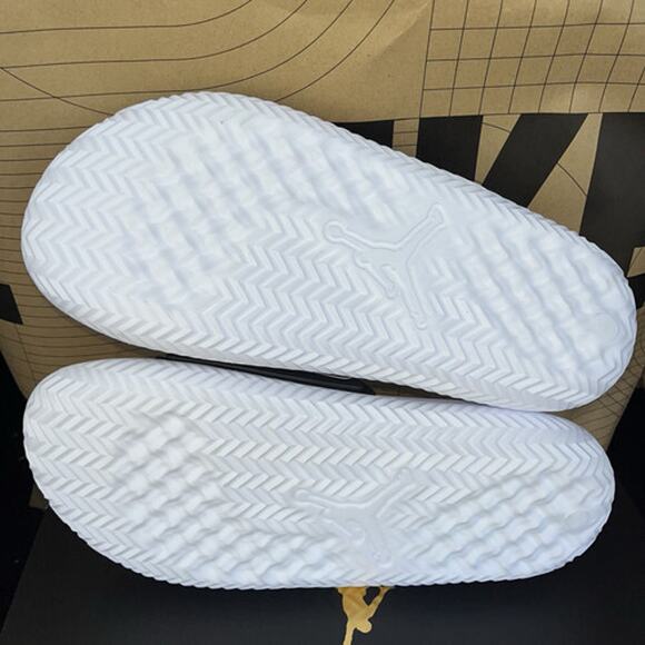 Nike Air Jordan Jumpman Slide Black White Size 8 Mens Sandals FQ1598 010 NWT main image 5